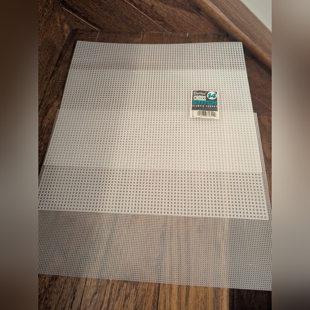 Darice cross Stitch Plastic Canvas 3 pieces 7 & 14
